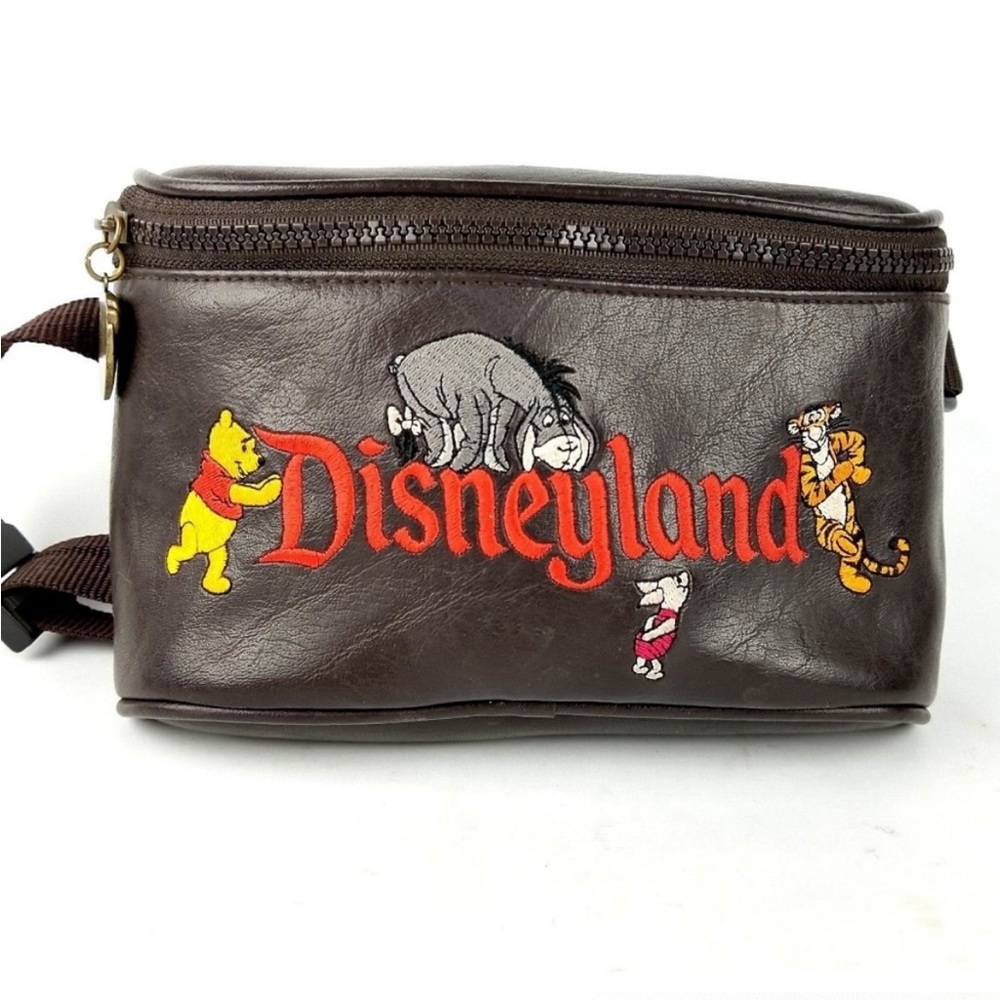 Disneyland Winnie the Pooh Fanny Pack Belt